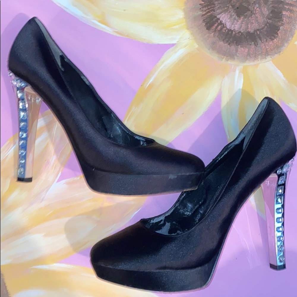 Beautiful party pumps!